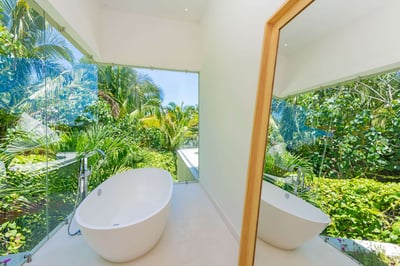 Luxury Villa Photo #50