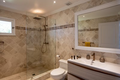 Luxury Villa Photo #40