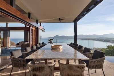 Luxury Villa Photo #8