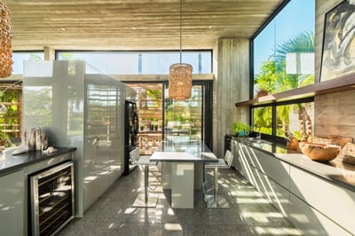 Luxury Villa Photo #12