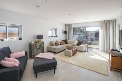 Luxury Villa Photo #17
