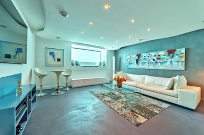Luxury Villa Photo #17