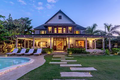 Runaway Bay,Hidden Bay by the Sea