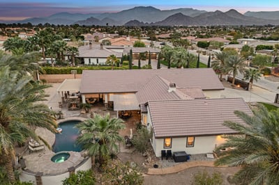 Luxury Villa Photo #6