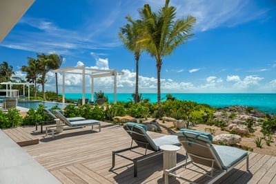 Luxury Villa Photo #12