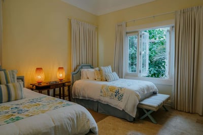 Luxury Villa Photo #38