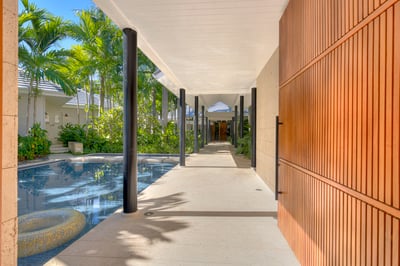 Luxury Villa Photo #46