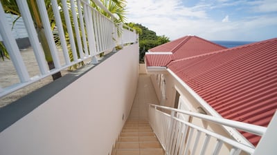 Luxury Villa Photo #6