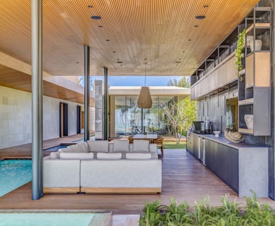 Luxury Villa Photo #17