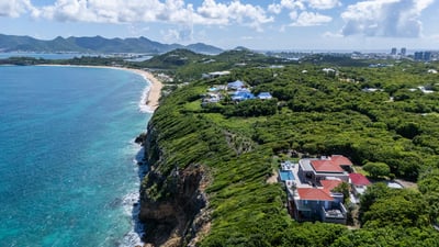 Luxury Villa Photo #47