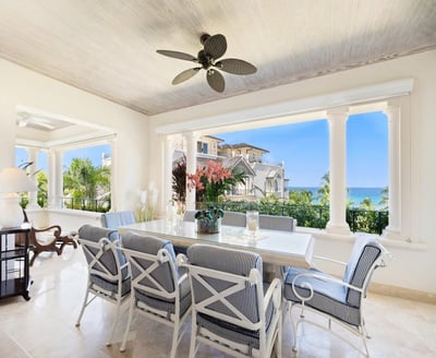 Luxury Villa Photo #5