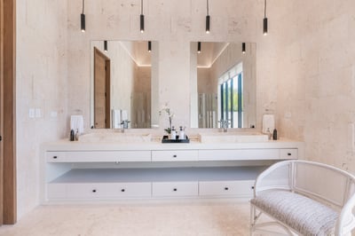 Luxury Villa Photo #45