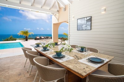 Luxury Villa Photo #16