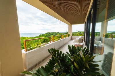 Luxury Villa Photo #11