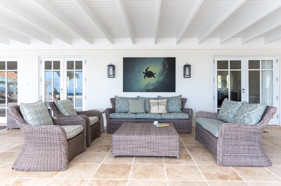 Luxury Villa Photo #23