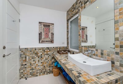 Luxury Villa Photo #31