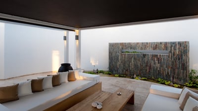 Outdoor Lounge