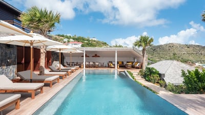 Luxury Villa Photo #6