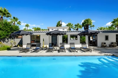 Luxury Villa Photo #2