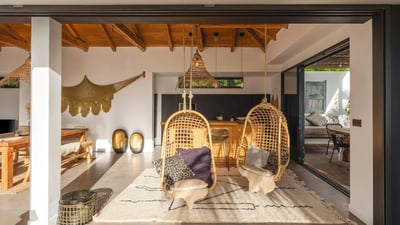 Luxury Villa Photo #35