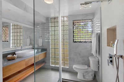 Luxury Villa Photo #30