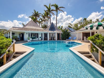 Tryall Club,Sugar Magnolia