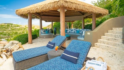 Luxury Villa Photo #5