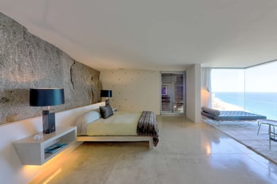 Luxury Villa Photo #49
