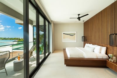 Luxury Villa Photo #29