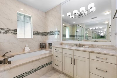 Luxury Villa Photo #17