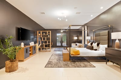 Luxury Villa Photo #4