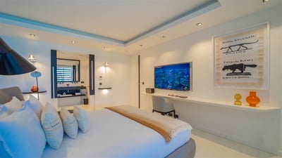 Luxury Villa Photo #44