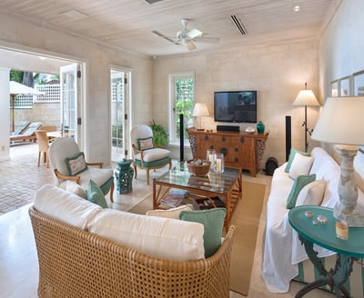 Luxury Villa Photo #5