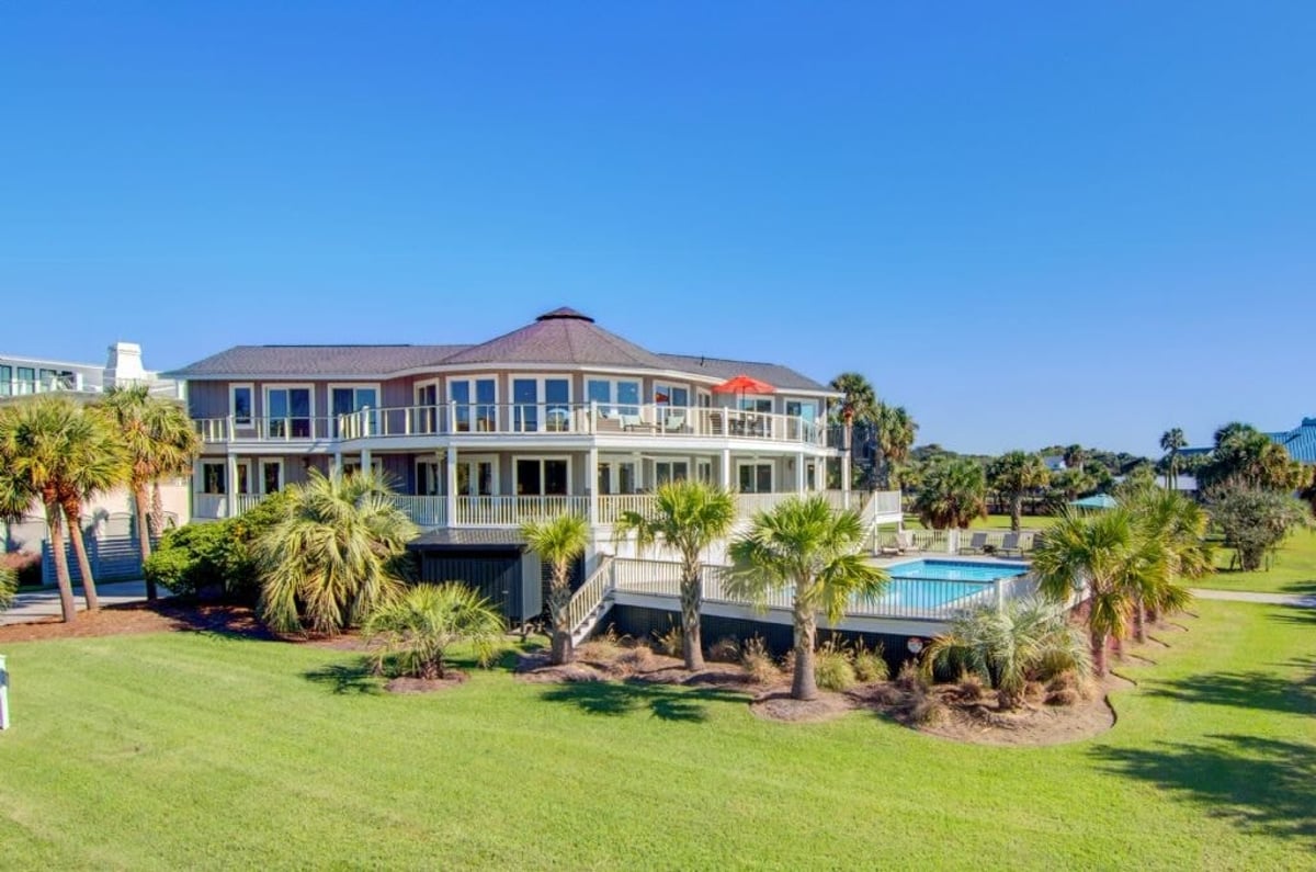 Isle of Palms,Beachcomber's Paradise