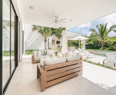 Luxury Villa Photo #17