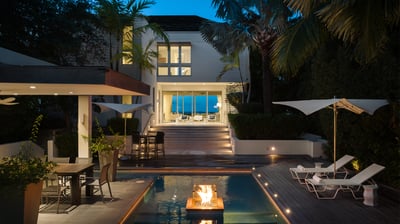 Luxury Villa Photo #4