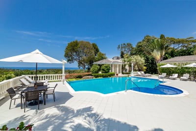 Luxury Villa Photo #3