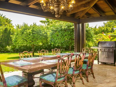 Luxury Villa Photo #3