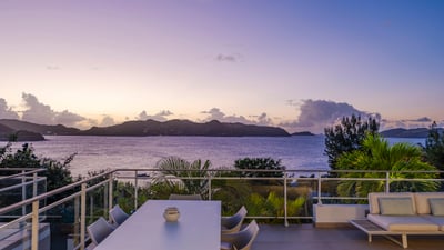 Luxury Villa Photo #20