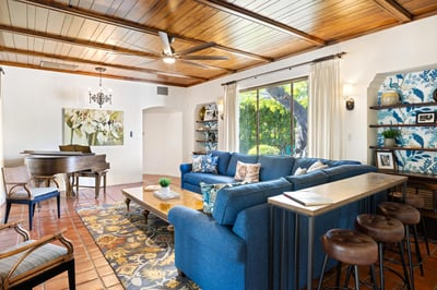 Luxury Villa Photo #19