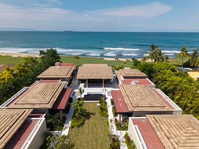 Luxury Villa Photo #56