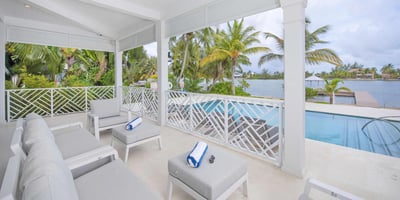 Luxury Villa Photo #15