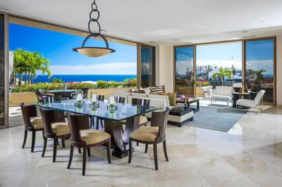 Luxury Villa Photo #6