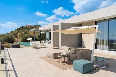 Luxury Villa Photo #11