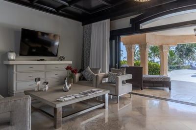 Luxury Villa Photo #74