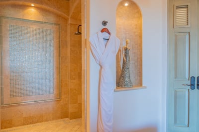Luxury Villa Photo #43