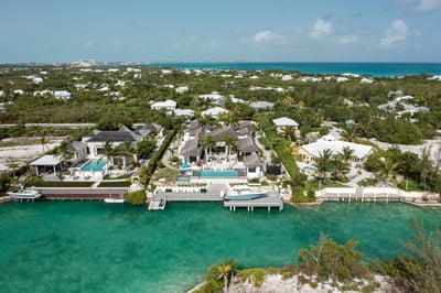 Luxury Villa Photo #51