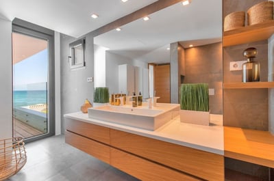 Luxury Villa Photo #29