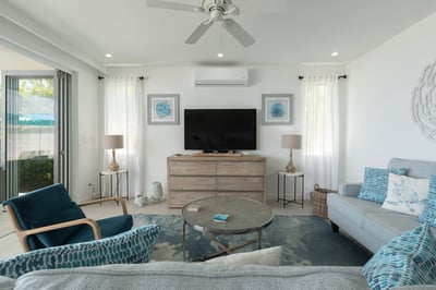 Luxury Villa Photo #11