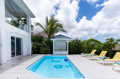 Luxury Villa Photo #7